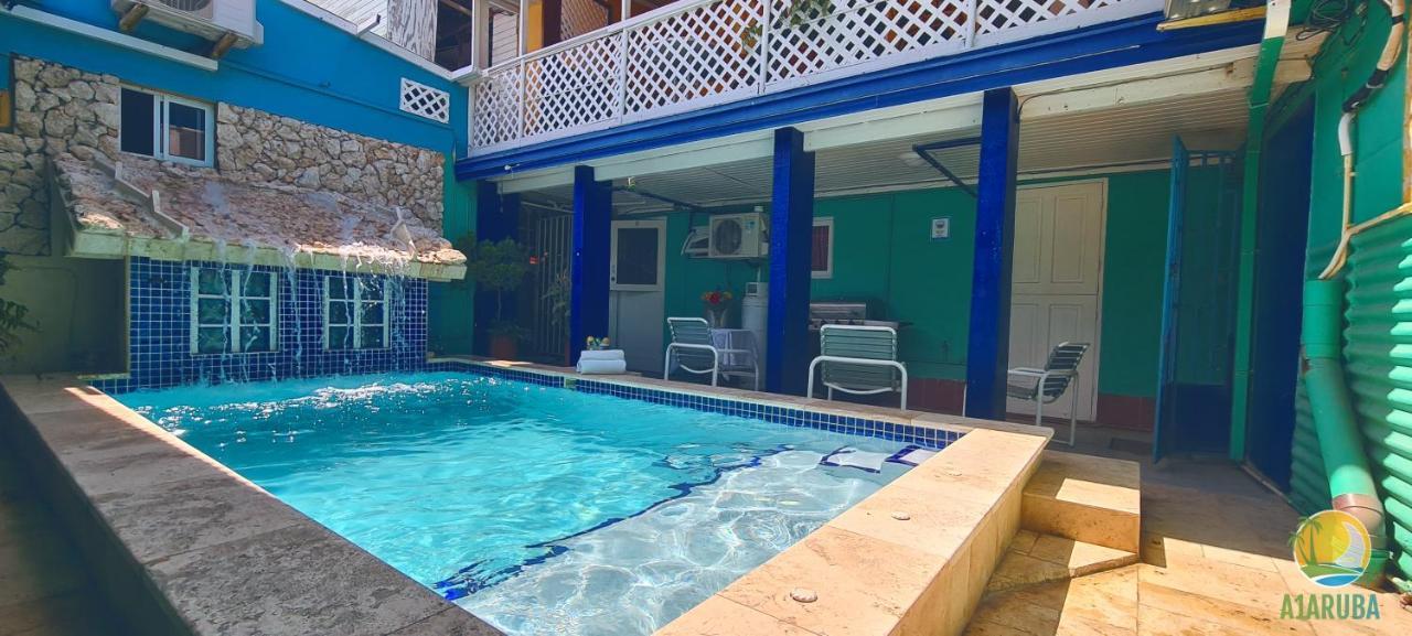 A1 Apartments Aruba Oranjestad Exterior photo
