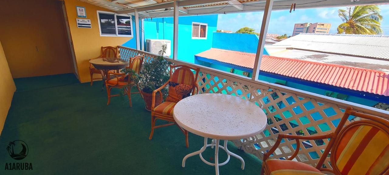 A1 Apartments Aruba Oranjestad Exterior photo