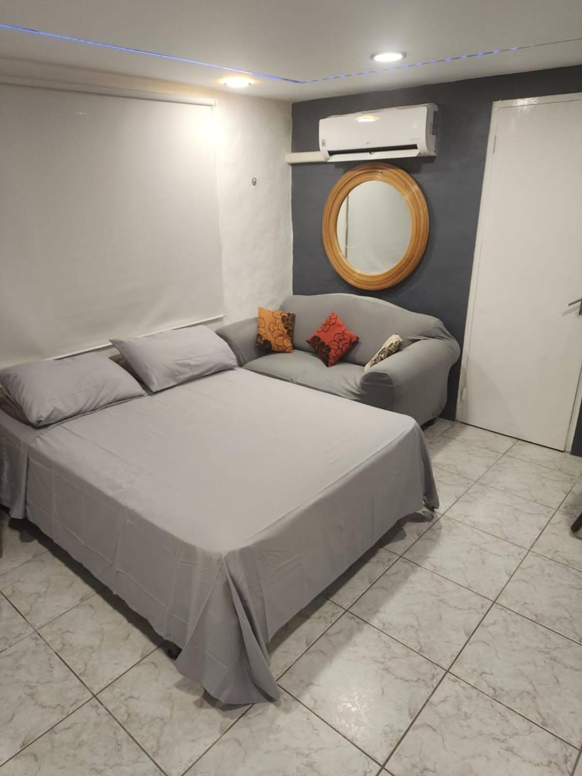 A1 Apartments Aruba Oranjestad Exterior photo