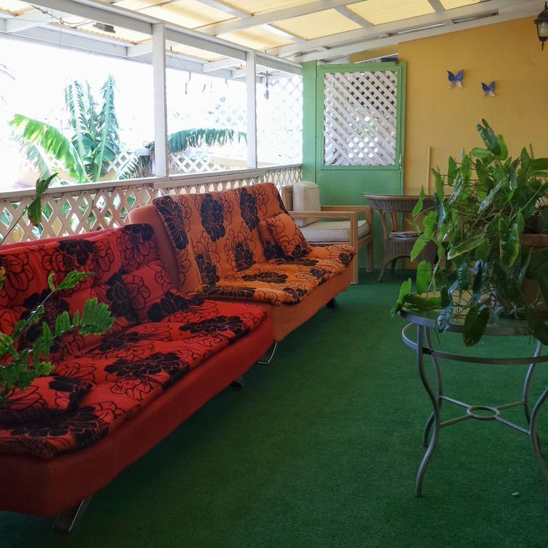 A1 Apartments Aruba Oranjestad Exterior photo